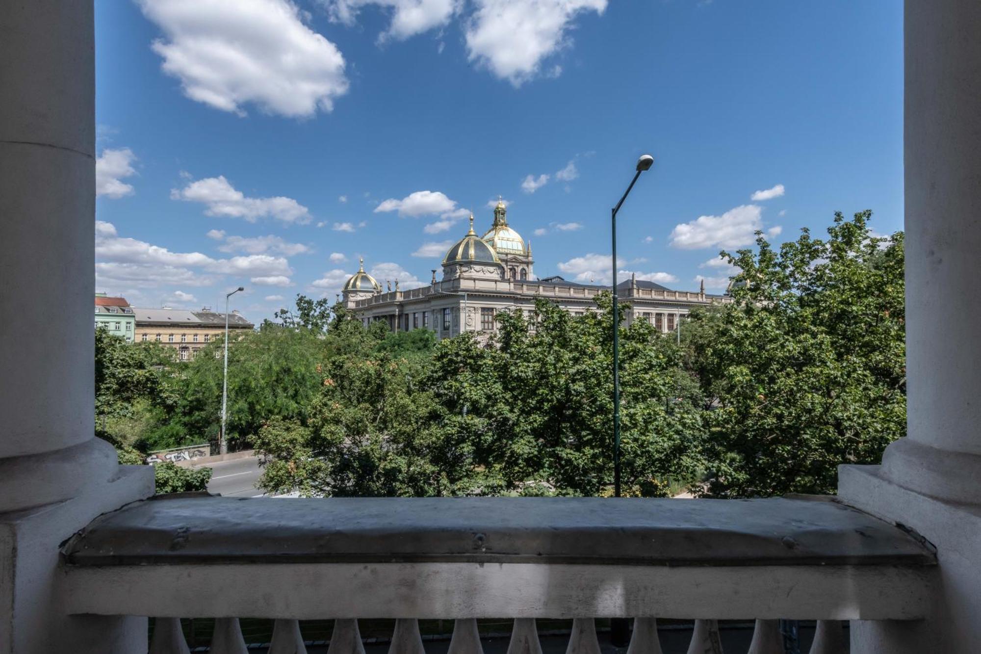 Centrally Located 3Bd Home Near National Museum Praga Exterior foto
